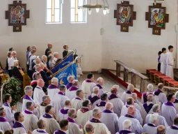 Parafia - pogrzeb ks. Józefa Gołębiowskiego