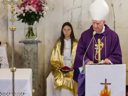 Parafia - pogrzeb ks. Józefa Gołębiowskiego