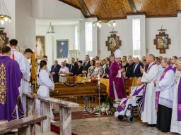 Parafia - pogrzeb ks. Józefa Gołębiowskiego